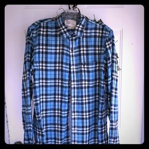 American Eagle men’s button up shirt